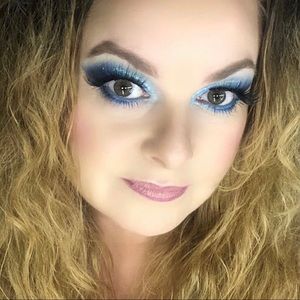 Meet your Posher, Lydia